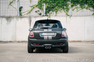 Mini Cooper SD 2013