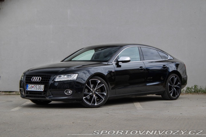 Audi A5 3.0 TDI DPF quattro S tr 2011