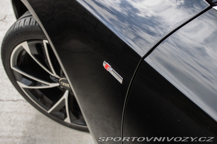 Audi A5 3.0 TDI DPF quattro S tr 2011