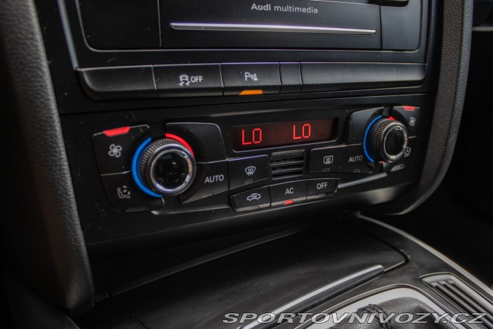 Audi A5 3.0 TDI DPF quattro S tr 2011