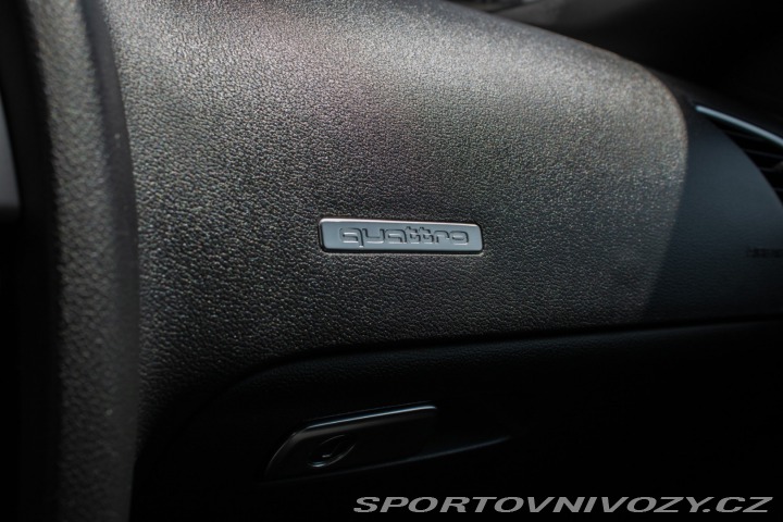 Audi A5 3.0 TDI DPF quattro S tr 2011