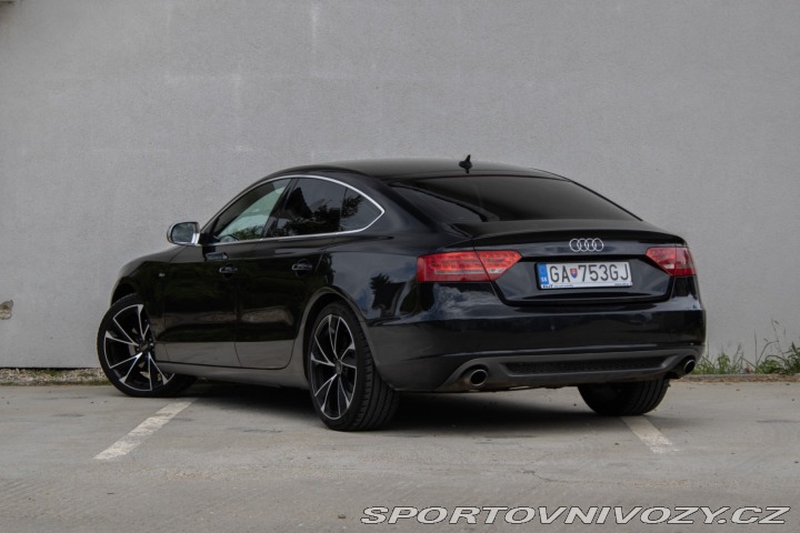 Audi A5 3.0 TDI DPF quattro S tr 2011