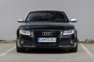 Audi A5 3.0 TDI DPF quattro S tr 2011