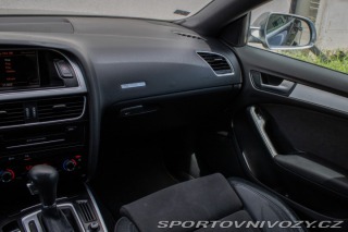 Audi A5 3.0 TDI DPF quattro S tr 2011