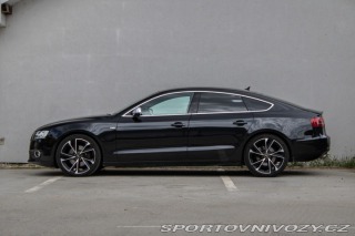 Audi A5 3.0 TDI DPF quattro S tr 2011