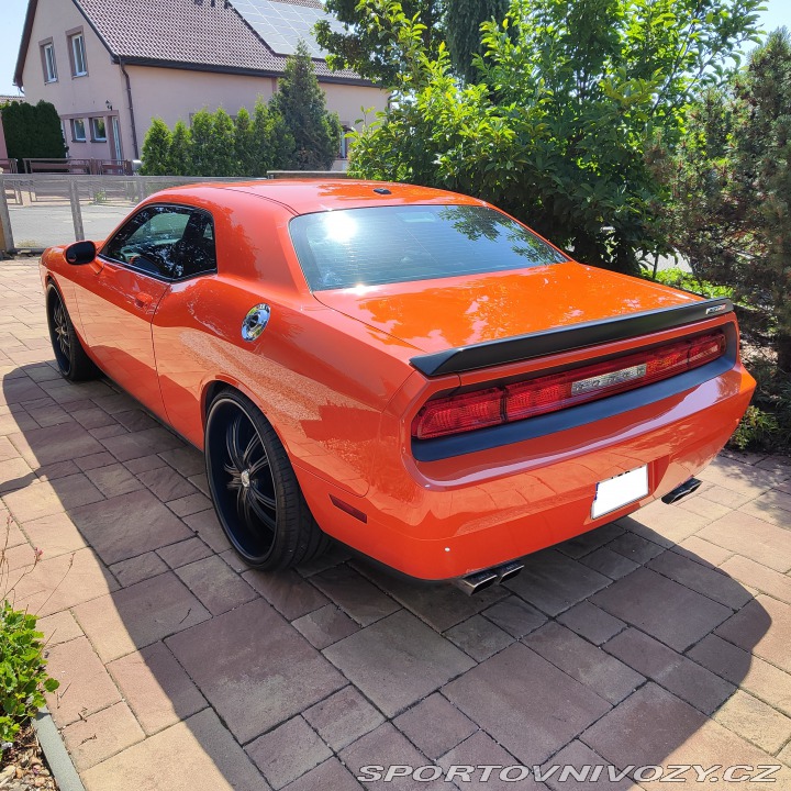 Dodge Challenger SRT 8 2009