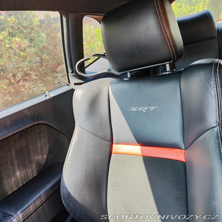 Dodge Challenger SRT 8 2009