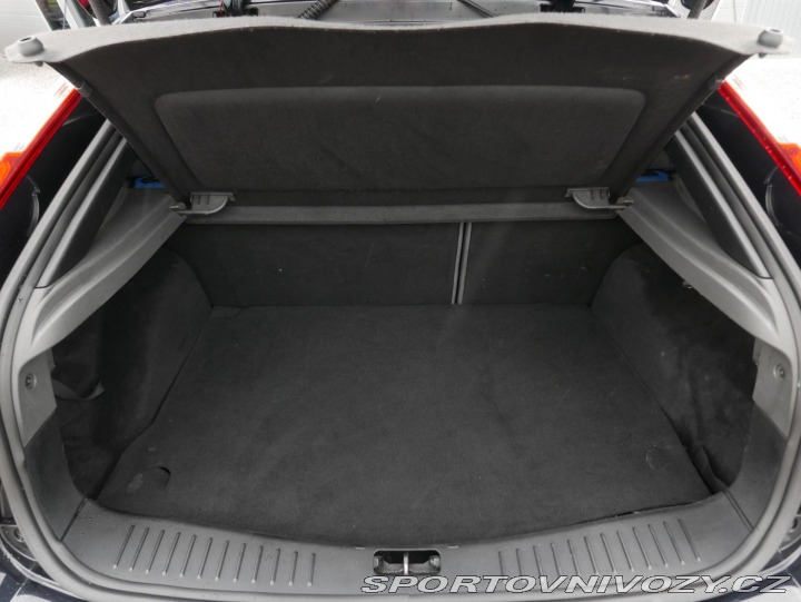 Ford Focus ST ST 2,5Turbo 166kW 2005