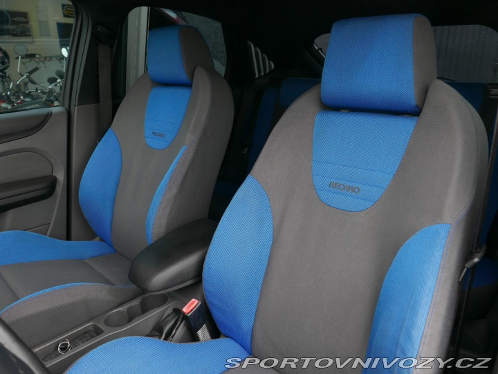 Ford Focus ST ST 2,5Turbo 166kW 2005
