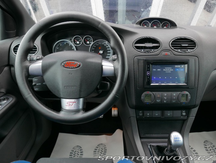 Ford Focus ST ST 2,5Turbo 166kW 2005