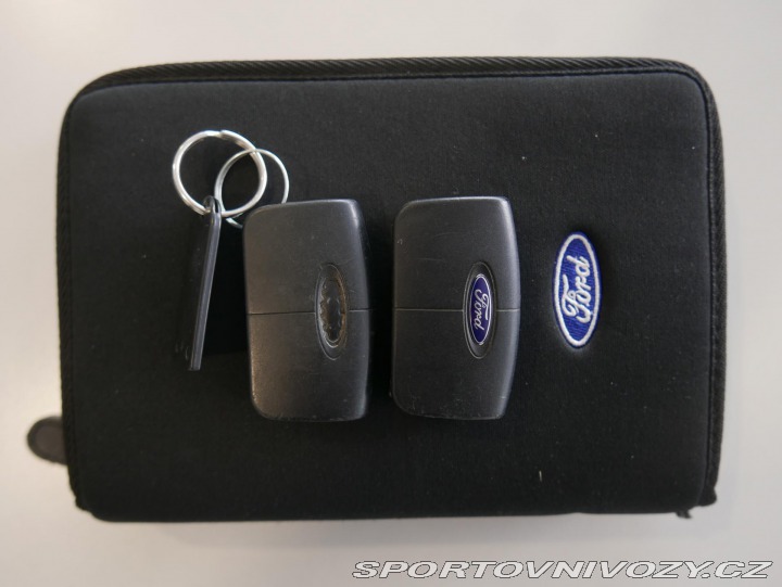 Ford Focus ST ST 2,5Turbo 166kW 2005