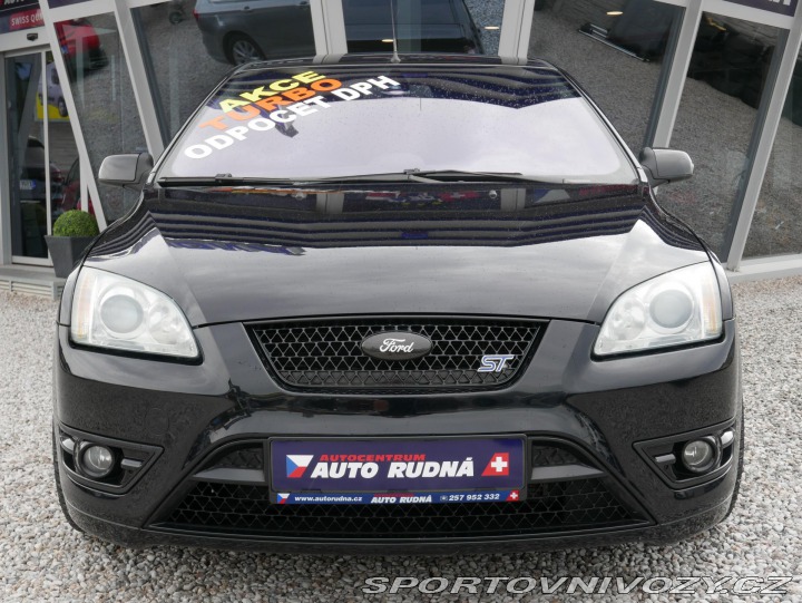 Ford Focus ST ST 2,5Turbo 166kW 2005