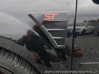 Ford Focus ST ST 2,5Turbo 166kW 2005