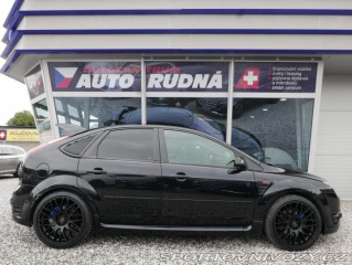 Ford Focus ST ST 2,5Turbo 166kW 2005