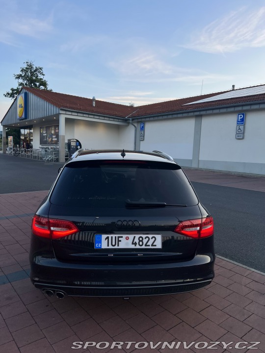Audi A4 S-line 2012