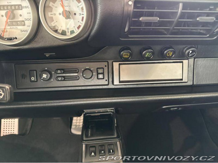 Porsche 911 Porsche 911 Carrera 2 1992