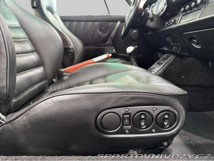 Porsche 911 Porsche 911 Carrera 2 1992