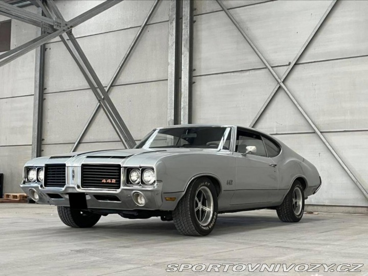 Ostatní značky Ostatní modely Oldsmobile Cutlass 442 V8 1972