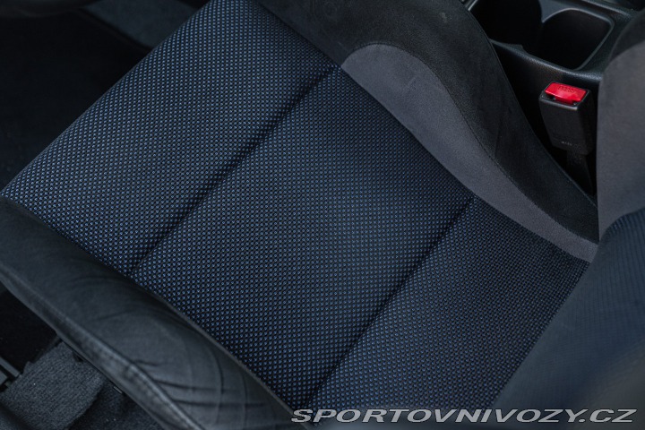 Mitsubishi Lancer EVO VII 2003