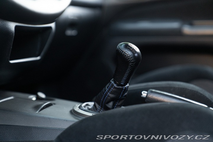 Mitsubishi Lancer EVO VII 2003