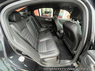 Alfa Romeo Giulia 2.0 Turbo Veloce 2022