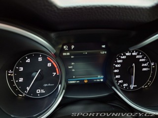 Alfa Romeo Stelvio 2.0 Turbo Q4 B-Tech 206kW 2019