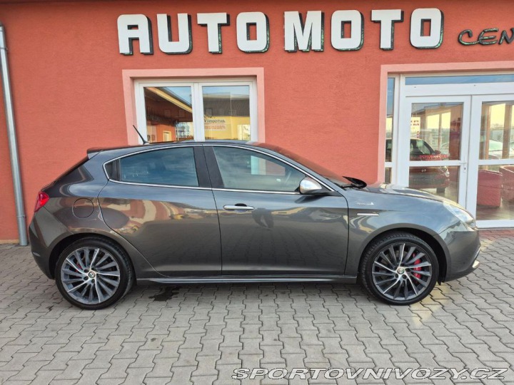Alfa Romeo Giulietta 1.4 Turbo Turismo 125kW 2013