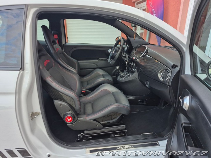 Abarth 595 1.4 Turbo Esseesse 2021