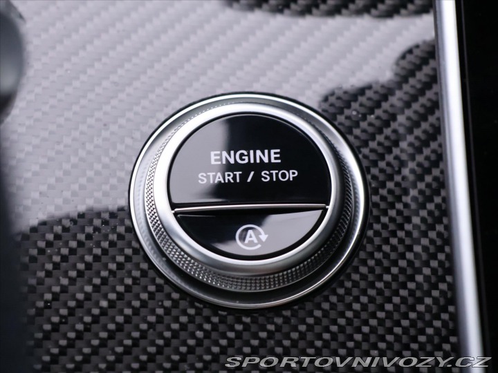 Mercedes-Benz CLE 2,0 300 4Matic AMG Premiu 2025