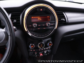 Mini One 1,2 i 75kW Pepper 1.Majit 2017