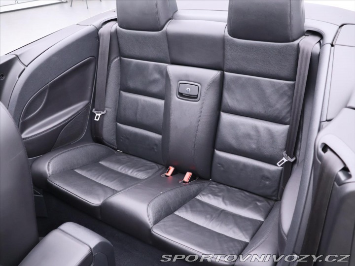 Volkswagen EOS 1,4 TSI 90kW Aut.Klima Ků 2011