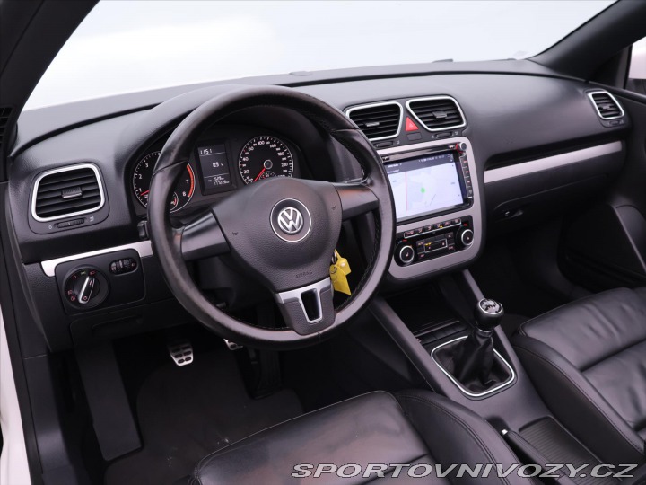 Volkswagen EOS 1,4 TSI 90kW Aut.Klima Ků 2011