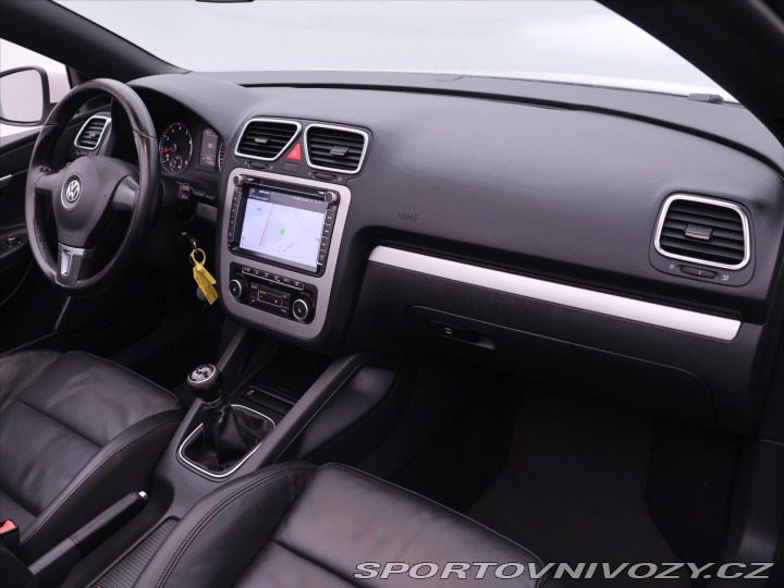 Volkswagen EOS 1,4 TSI 90kW Aut.Klima Ků 2011