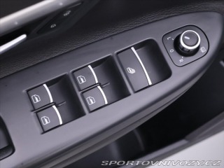 Volkswagen EOS 1,4 TSI 90kW Aut.Klima Ků 2011