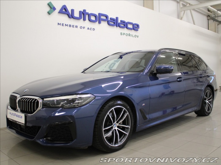BMW 5 2,0 520d M-Paket Paměť .3 2021