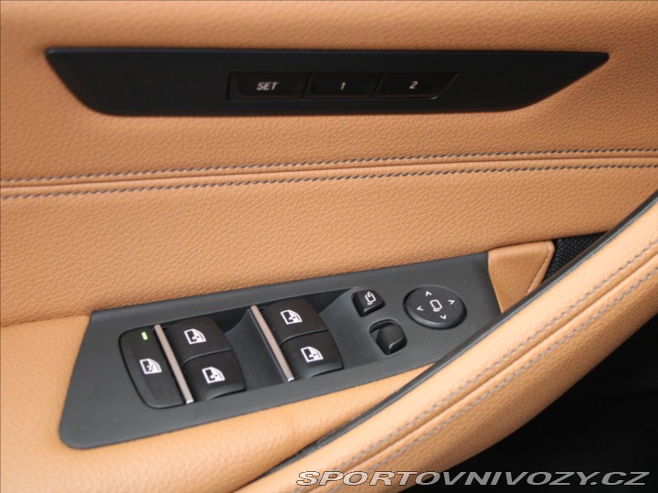 BMW 5 2,0 520d AT M-Paket 1.maj 2021
