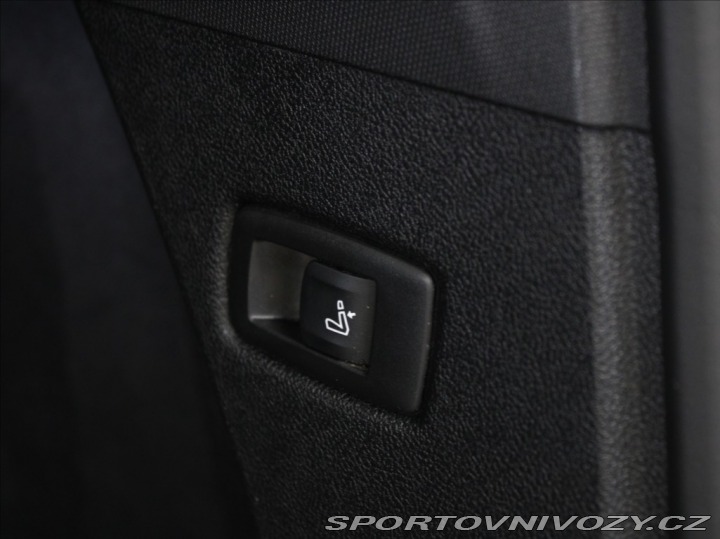 BMW 5 2,0 520d M-Paket Paměť .3 2021