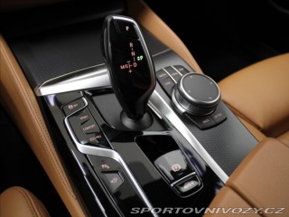 BMW 5 2,0 520d AT M-Paket 1.maj 2021