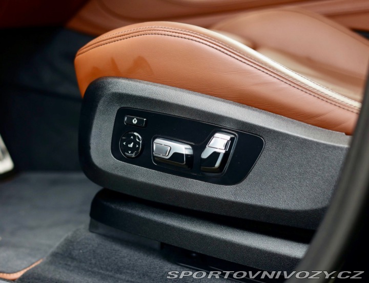 BMW X5 50e xDrive M SPORT | Ind 2025