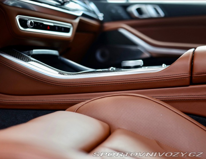 BMW X5 50e xDrive M SPORT | Ind 2025
