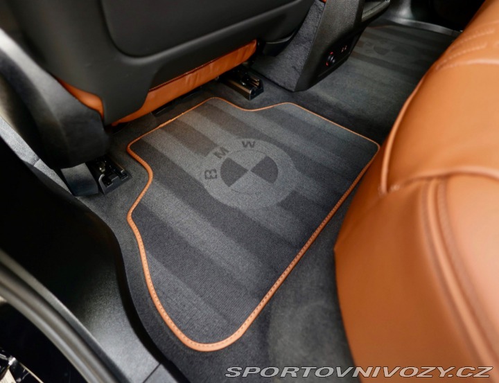 BMW X5 50e xDrive M SPORT | Ind 2025