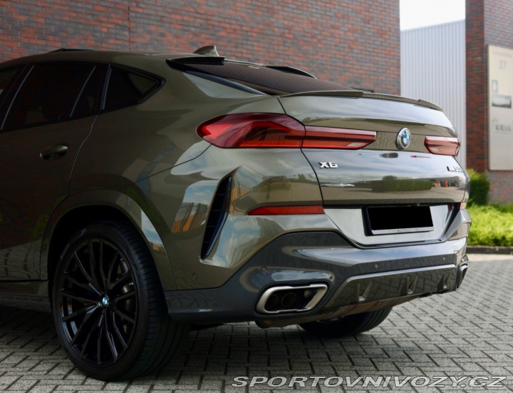 BMW X6 M50i xDrive | Aktívne ri 2020