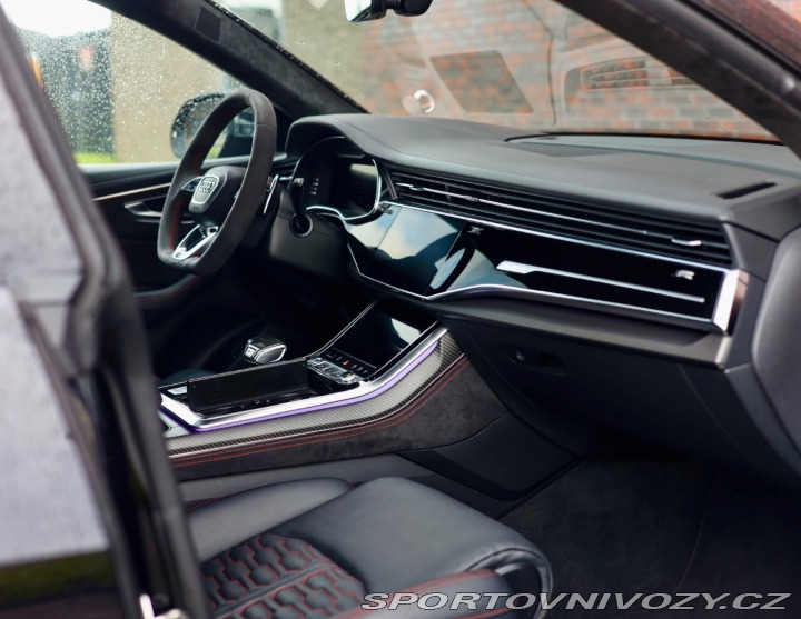 Audi RS Q8 4.0 V8 TFSI quattro | AB 2020