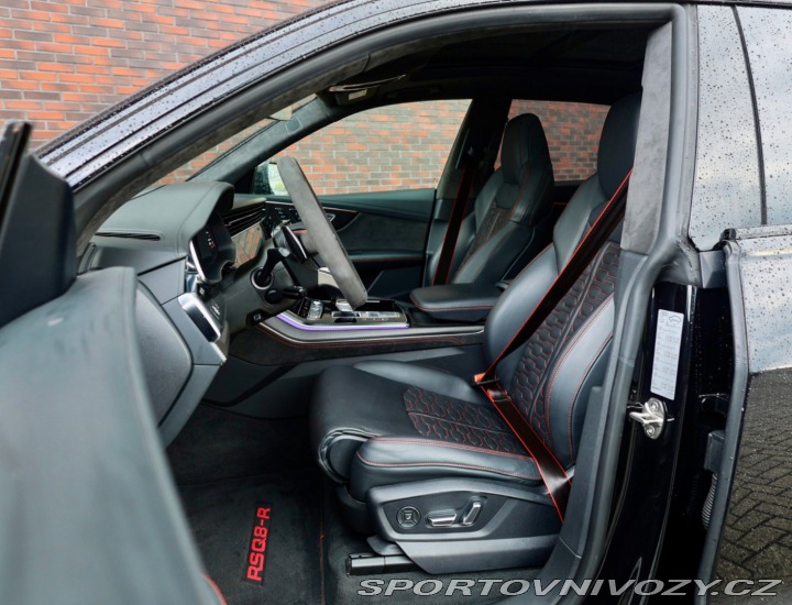 Audi RS Q8 4.0 V8 TFSI quattro | AB 2020