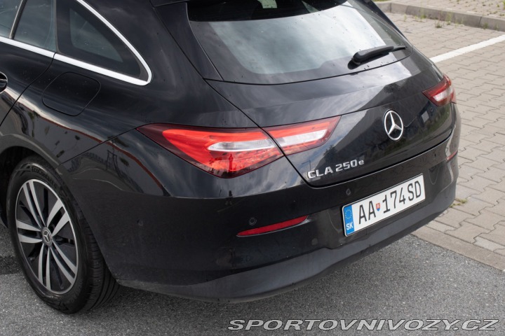 Mercedes-Benz CLA Shooting Brake 2022