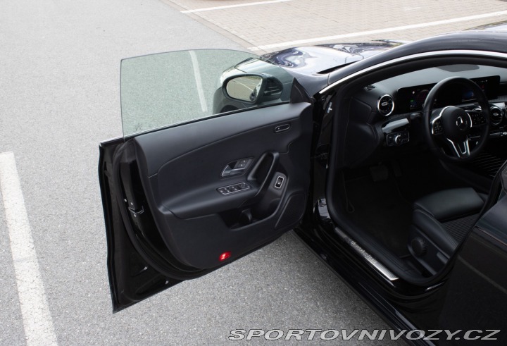 Mercedes-Benz CLA Shooting Brake 2022