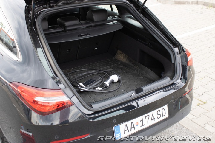 Mercedes-Benz CLA Shooting Brake 2022