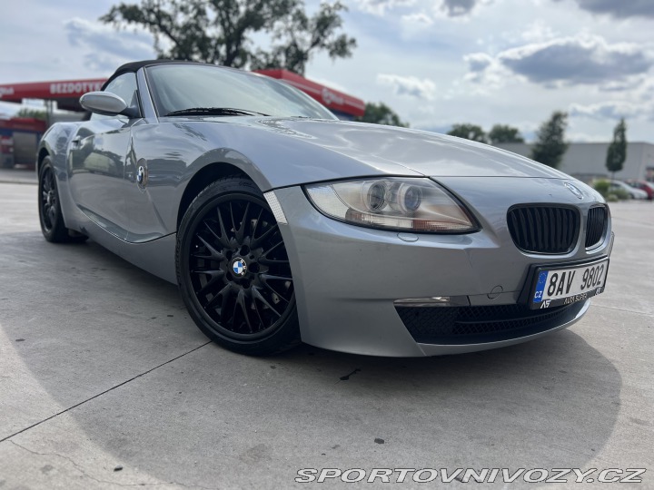 BMW Z4 3.0si manuál 195kw 2006
