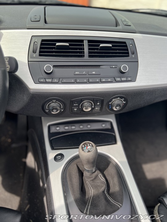 BMW Z4 3.0si manuál 195kw 2006