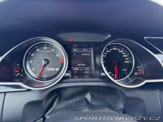 Audi RS5 B8 2011